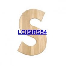 Lettre bois 1,85 cm S lot de 5 pieces
